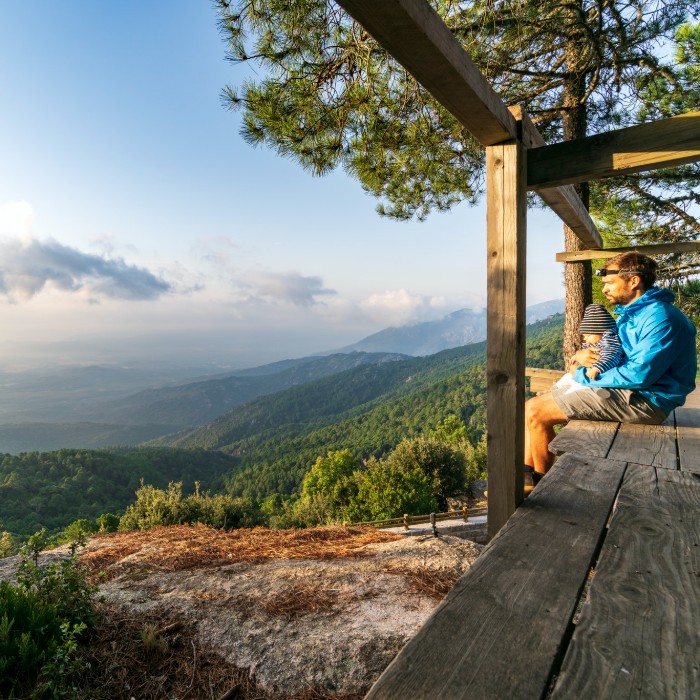 Photo img/photo/photo-1214072345-CS-FSC.jpg